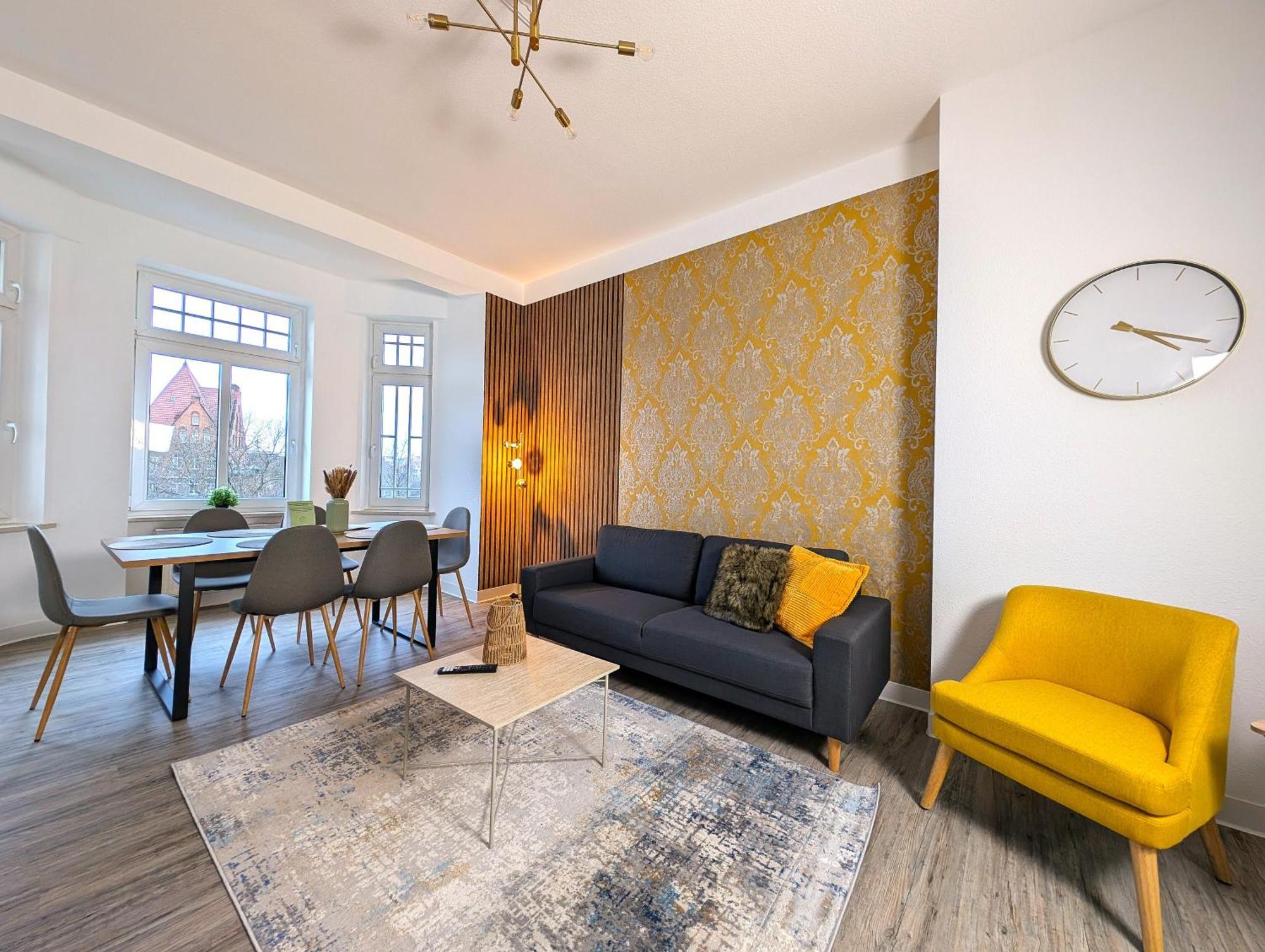 Apartment Bohnapartments Stauffenberg - Gratis Parkplatz - 2 Badezimmer - 3 Schlafzimmer - Wlan *
